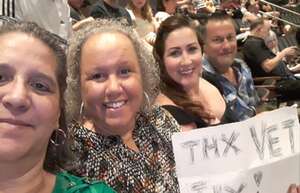 Carrie Underwood: Reflection