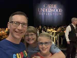 Carrie Underwood: Reflection