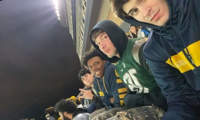 Michigan State Spartans - NCAA Football vs Michigan Wolverines