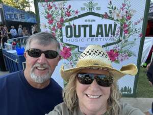 Outlaw Music Fest: Willie Nelson, Avett Brothers, Gov't Mule & More