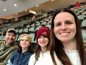 Tucson Roadrunners - AHL vs Chicago Wolves