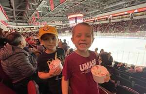 Boston University Terriers - NCAA Men's Hockey vs UMass Minutemen
