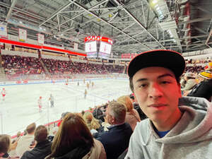 Boston University Terriers - NCAA Men's Hockey vs Quinnipiac Bobcats