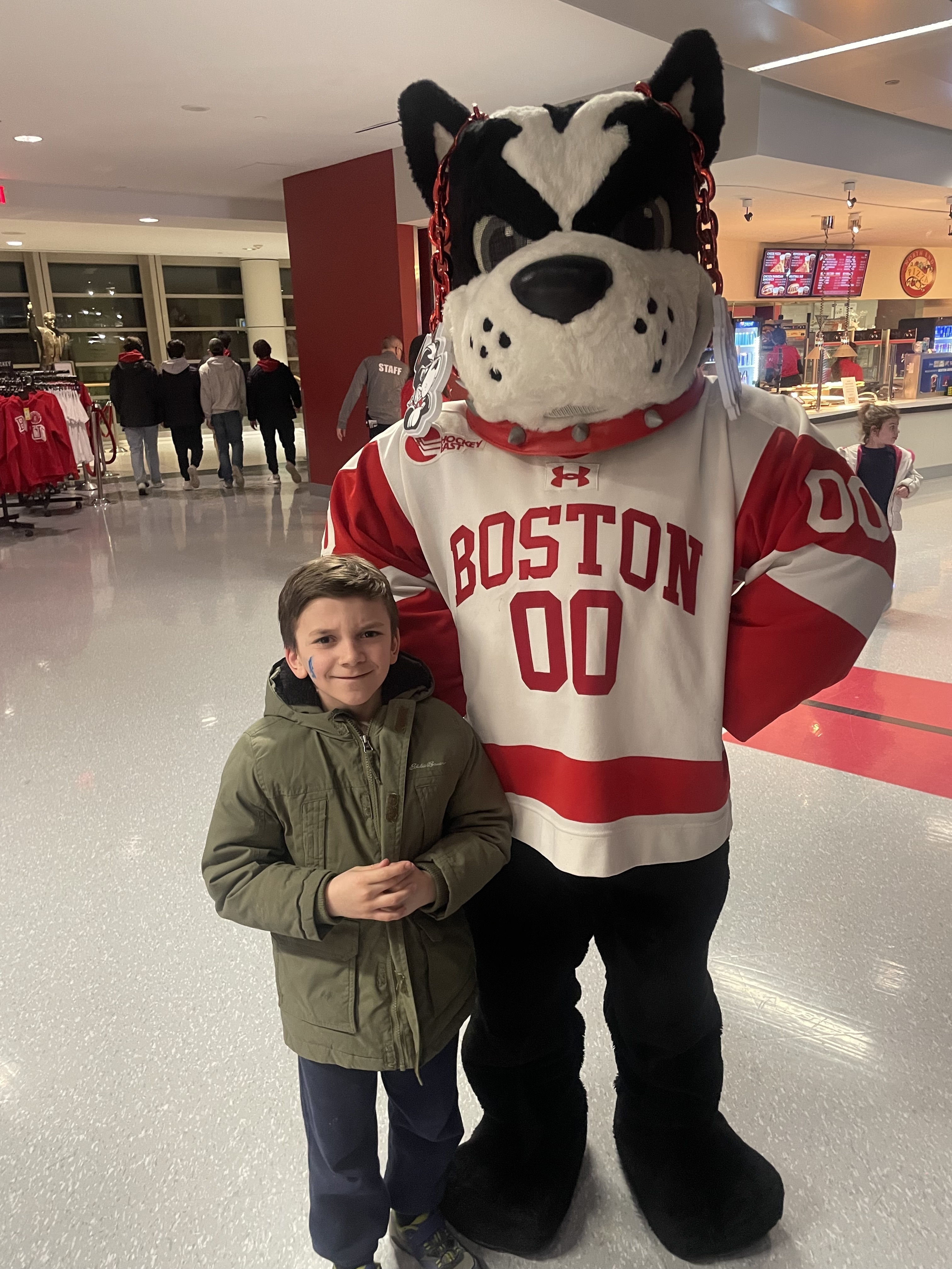 Boston University Terriers - NCAA Men's Hockey vs UConn Huskies