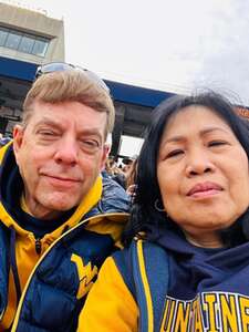 West Virginia Mountaineers - NCAA Football vs Oklahoma State Cowboys