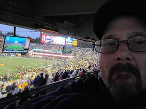 West Virginia Mountaineers - NCAA Football vs Oklahoma State Cowboys