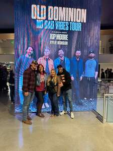 Old Dominion: No Bad Vibes Tour