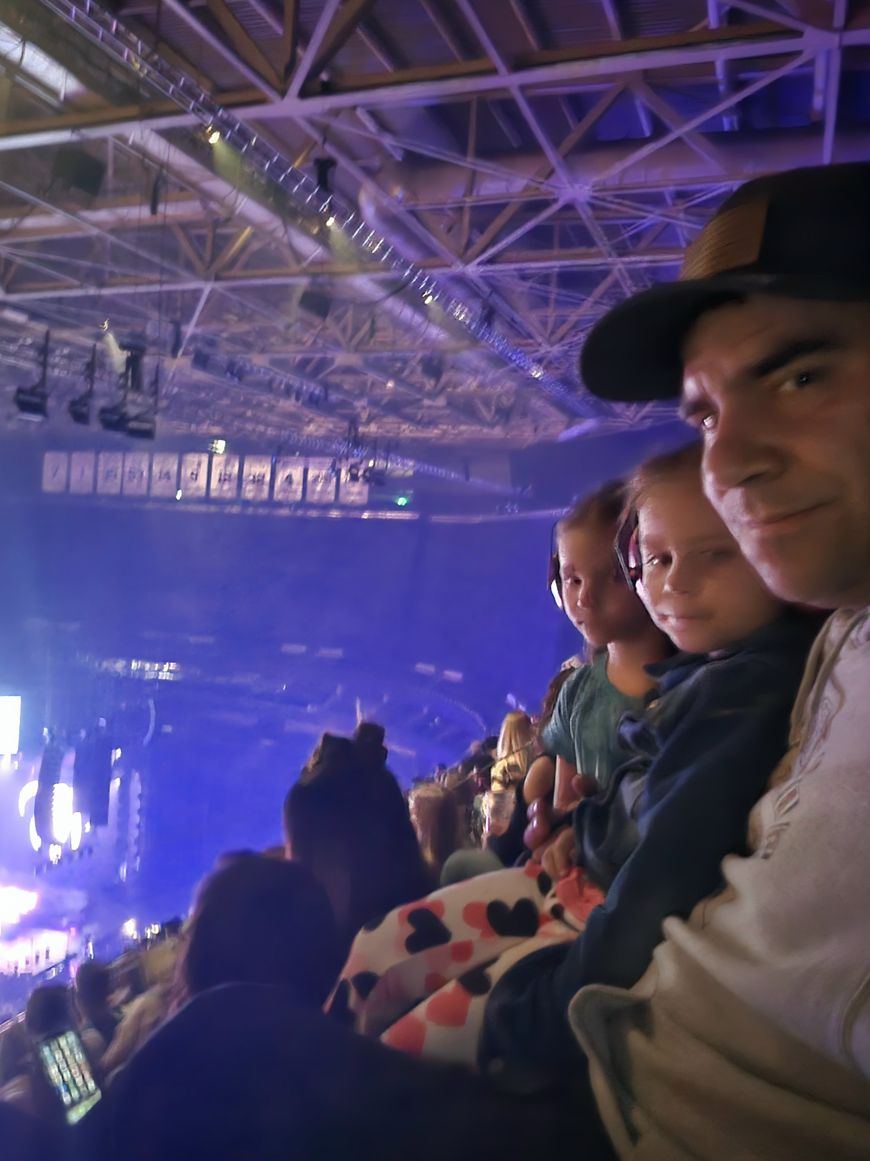 Old Dominion: No Bad Vibes Tour