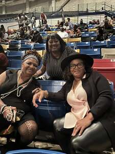 Maxwell-night: the Trilogy Show