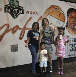 New York Liberty vs Las Vegas Aces - WNBA Finals Series Game 4