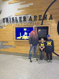 Michigan Wolverines - NCAA Men's Basketball vs Youngstown State Penguins