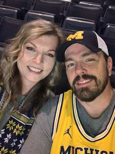 Michigan Wolverines - NCAA Men's Basketball vs Youngstown State Penguins