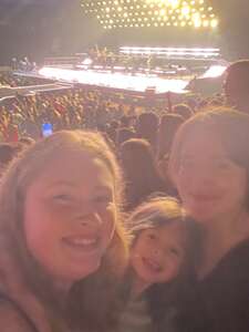 Jonas Brothers: Five Albums. One Night.