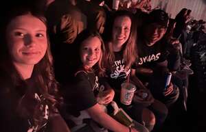 Jonas Brothers: Five Albums. One Night.