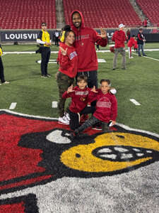 Louisville Cardinals - NCAA Football vs Virginia Tech Hokies