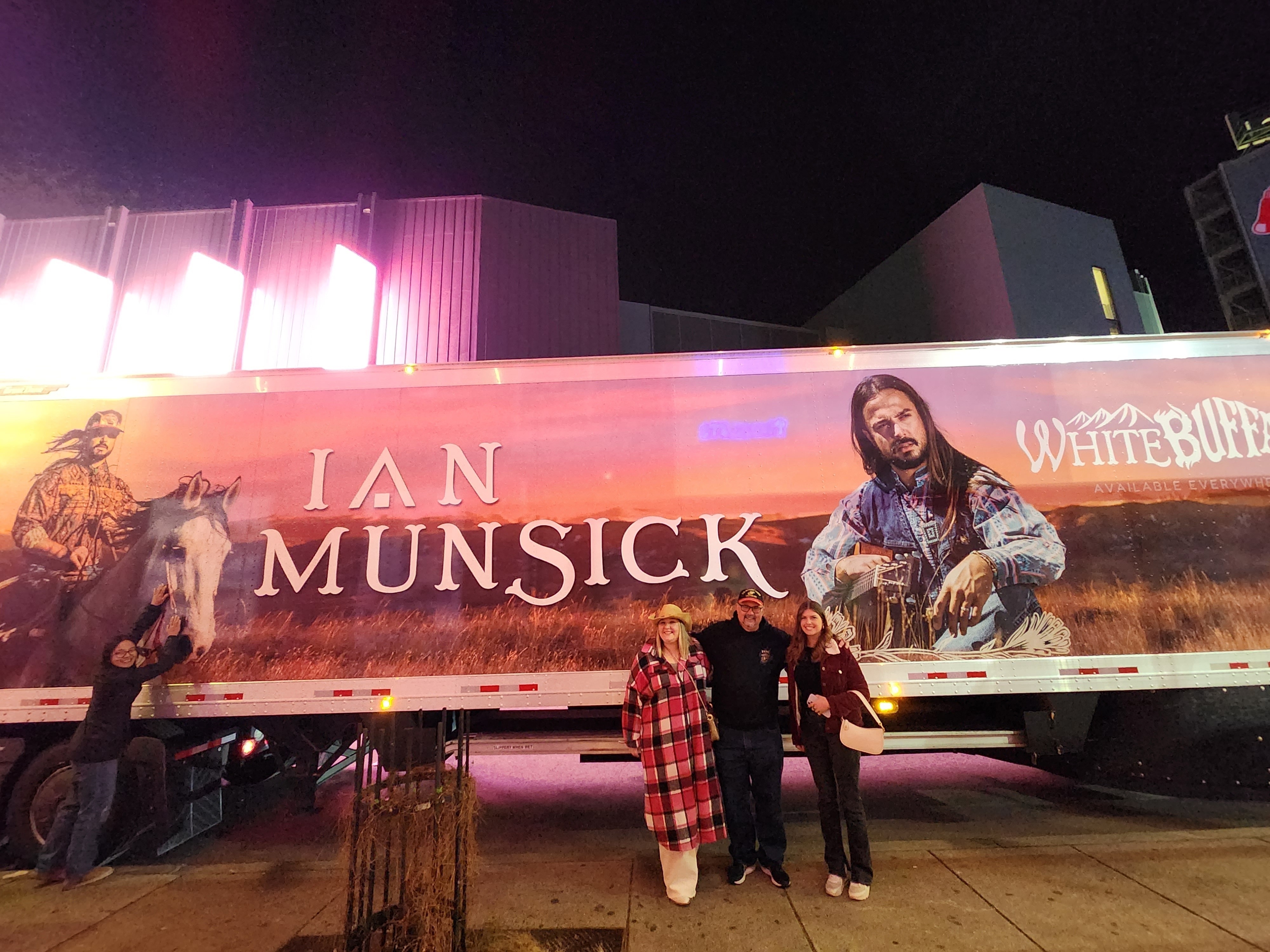Ian Munsick With Special Guest Chancey Williams