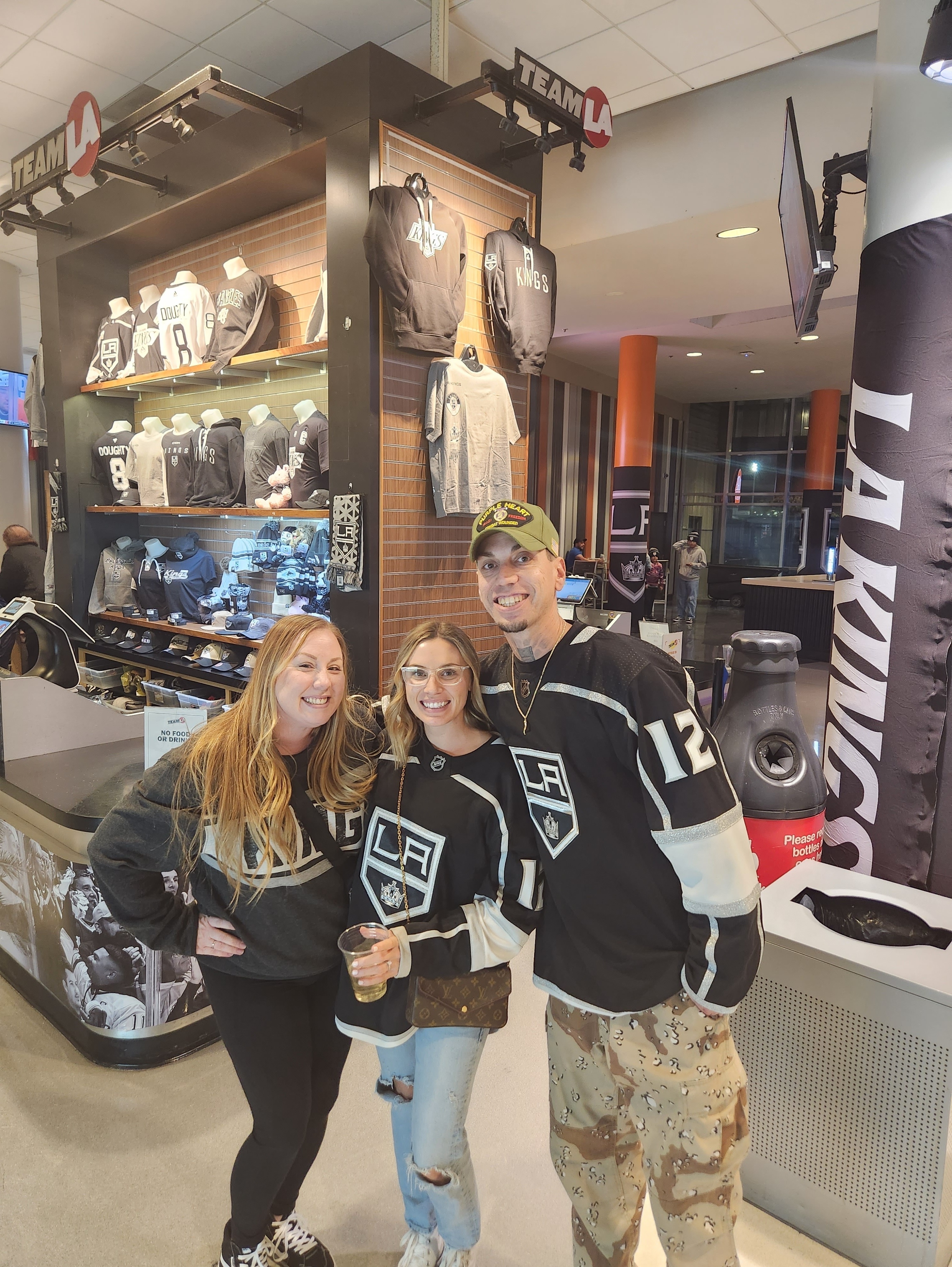 Los Angeles Kings - NHL vs Philadelphia Flyers