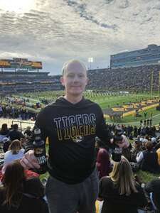 Missouri Tigers - NCAA Football vs Tennessee Volunteers