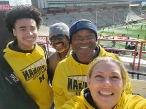 Maryland Terrapins - NCAA Football vs Michigan Wolverines