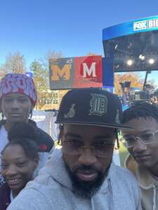 Maryland Terrapins - NCAA Football vs Michigan Wolverines