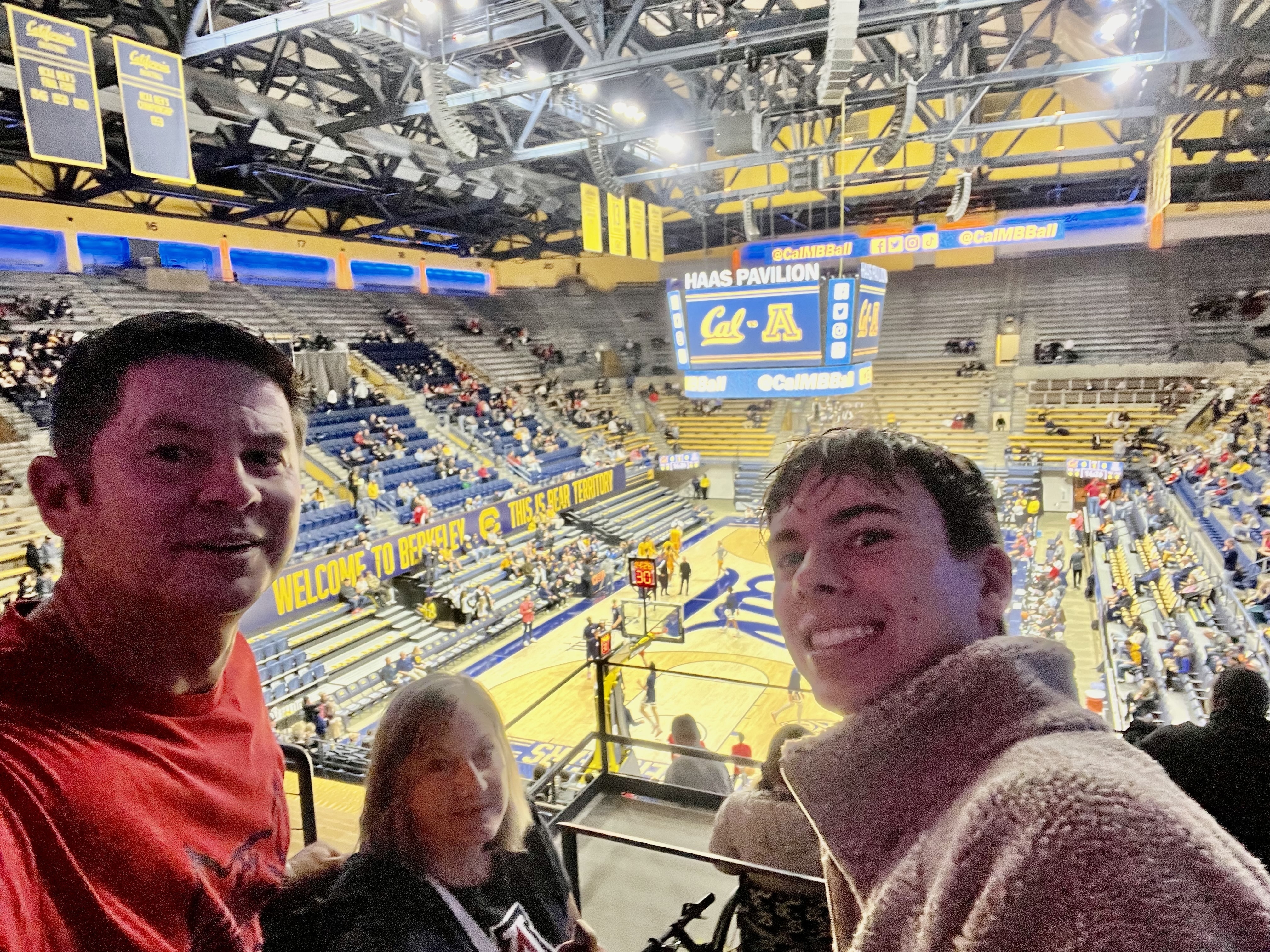 California Golden Bears - NCAA Men's Basketball vs Arizona Wildcats