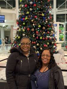 A Magical Cirque Christmas (touring)