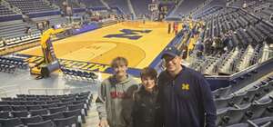 Michigan Wolverines - NCAA Men's Basketball vs University of Minnesota Golden Gophers