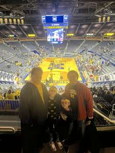 Michigan Wolverines - NCAA Men's Basketball vs University of Minnesota Golden Gophers