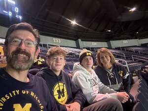 Michigan Wolverines - NCAA Men's Basketball vs University of Minnesota Golden Gophers