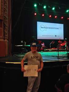 Top of the World - a Carpenters Christmas