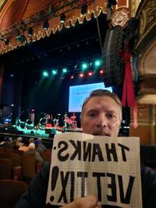 Top of the World - a Carpenters Christmas