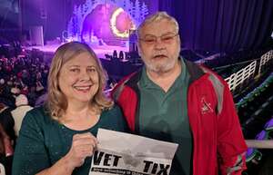 Cirque Musica Holiday Wonderland