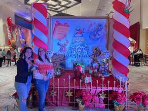 POMP SNOW & CIRQUE-umstance