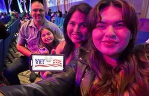 POMP SNOW & CIRQUE-umstance