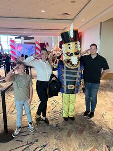 Pomp Snow & Cirque-umstance