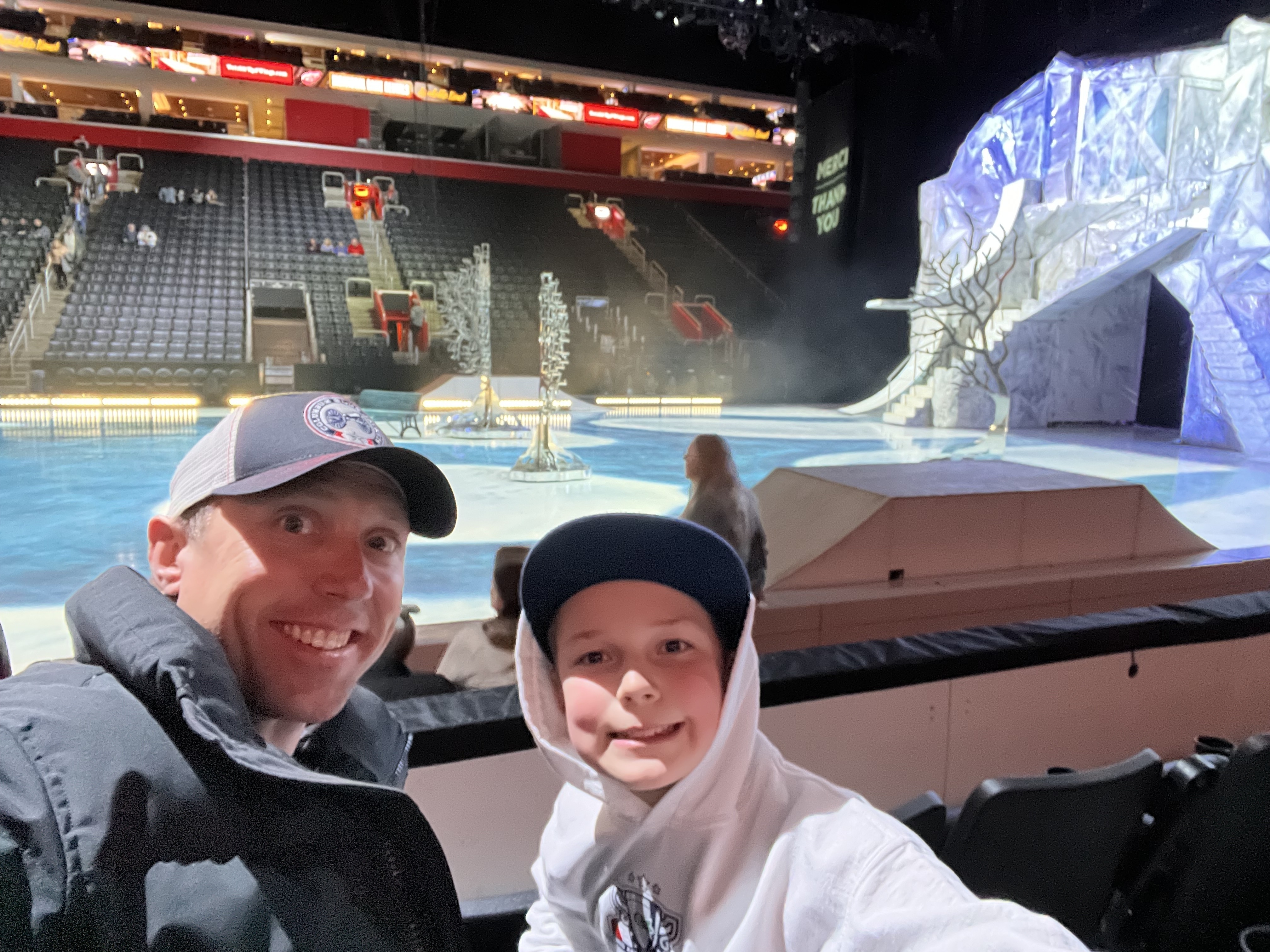 Cirque Du Soleil: Crystal