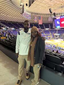 Louisiana State University Tigers - NCAA Men's Basketball vs Arkansas Razorbacks