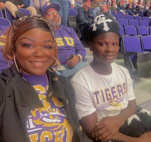 Louisiana State University Tigers - NCAA Women's Basketball vs Missouri Tigers