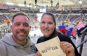 Florida Gators - NCAA Men's Basketball vs Arkansas Razorbacks