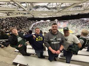 Michigan State Spartans - NCAA Men's Basketball vs Michigan Wolverines