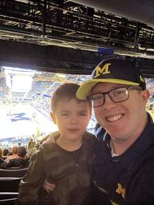 Michigan Wolverines - NCAA Men's Basketball vs Iowa Hawkeyes