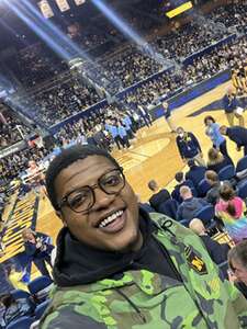 Michigan Wolverines - NCAA Men's Basketball vs Iowa Hawkeyes