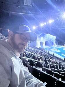 Cirque du Soleil: Crystal