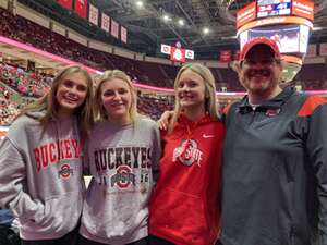 Ohio State Buckeyes - NCAA Men's Basketball vs Illinois Fighting Illini