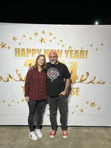 The Shindig Show with Iliza Shlesinger and Tom Arnold