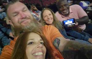 Blake Shelton: Back To the Honky Tonk Tour Presented By Kubota