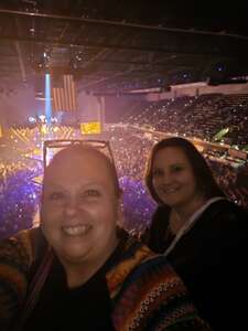 Blake Shelton: Back To the Honky Tonk Tour Presented By Kubota