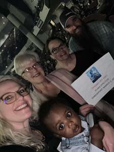 Blake Shelton: Back To the Honky Tonk Tour Presented By Kubota