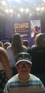 Dustin Lynch : Killed The Cowboy Tour With Special Guest Skeez