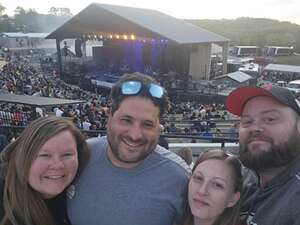 Ricky attended BREAKING BENJAMIN and DAUGHTRY on Apr 24th 2024 via VetTix 